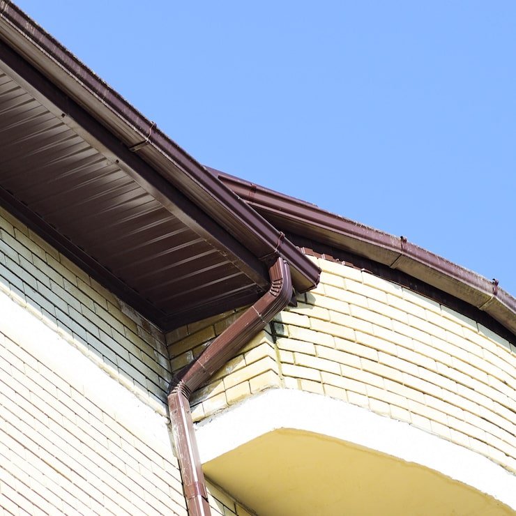 Roof and Gutter Repair Company in Southwest